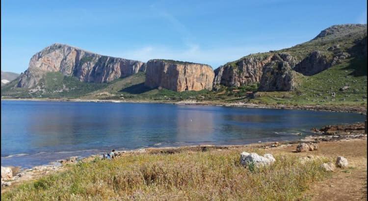 Riserva Monte Cofano Castelluzzo Esterno foto
