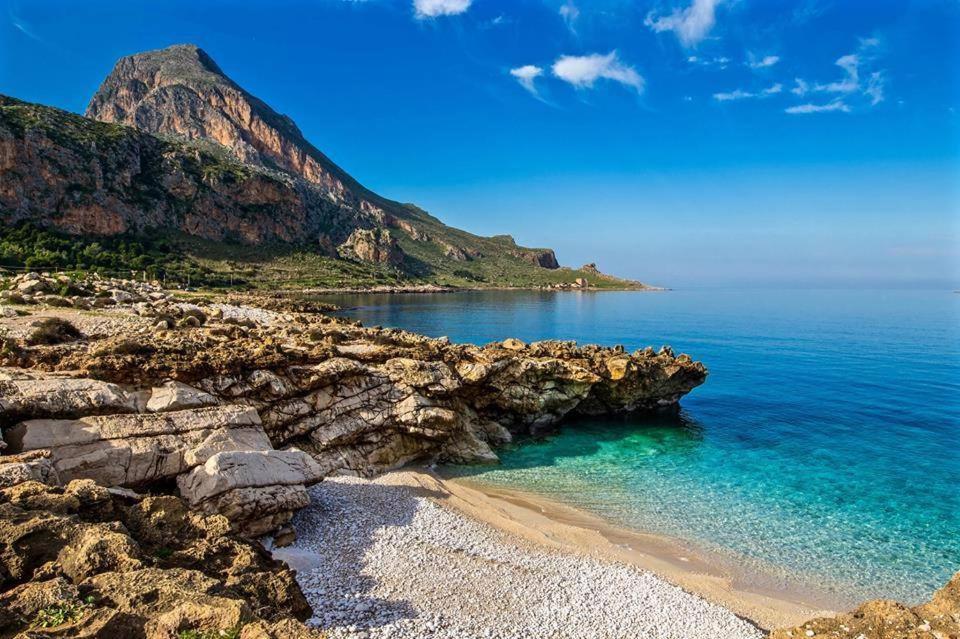 Riserva Monte Cofano Castelluzzo Esterno foto