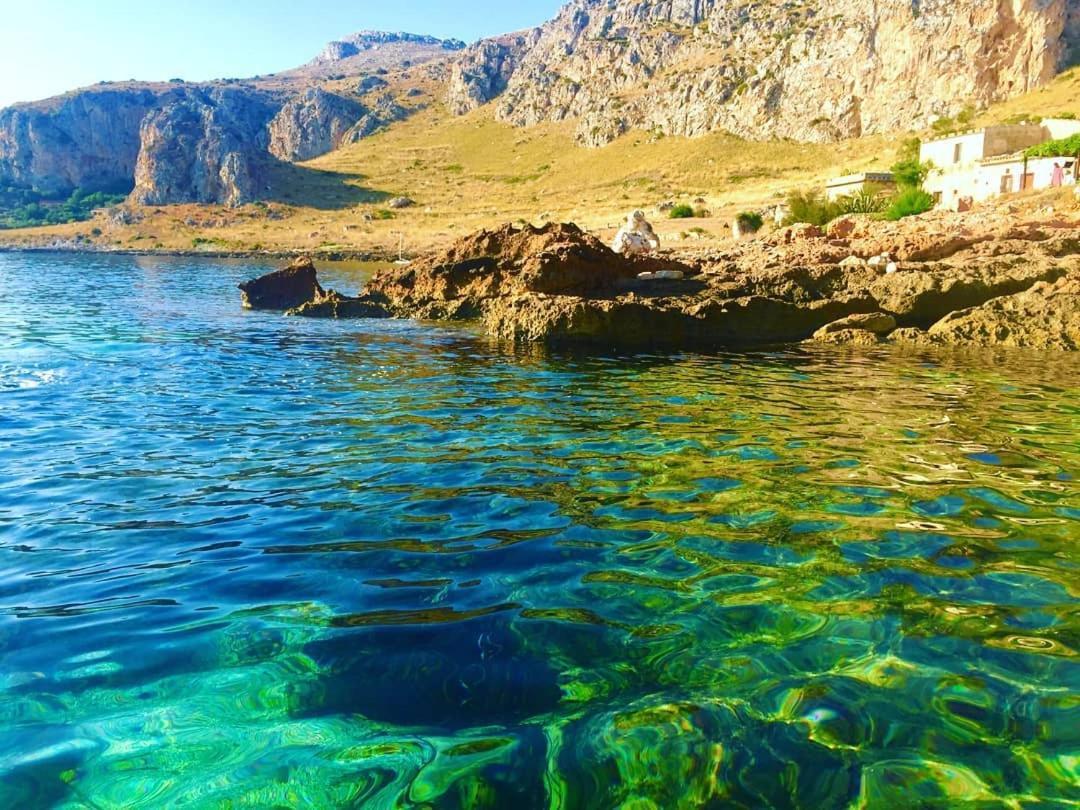 Riserva Monte Cofano Castelluzzo Esterno foto