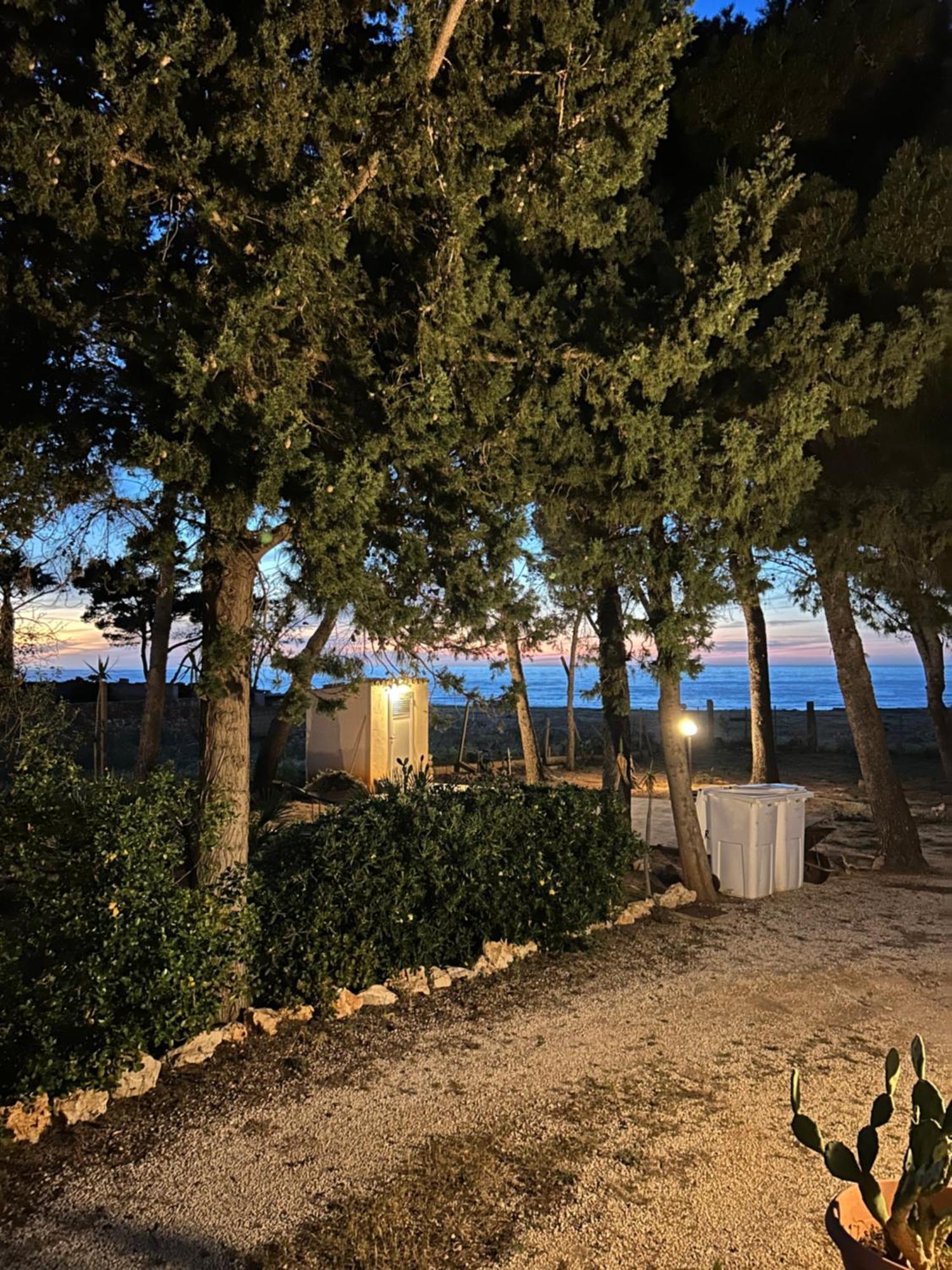 Riserva Monte Cofano Castelluzzo Esterno foto